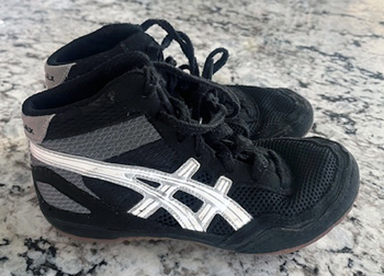 RARE Used Wrestling Shoe Size 1